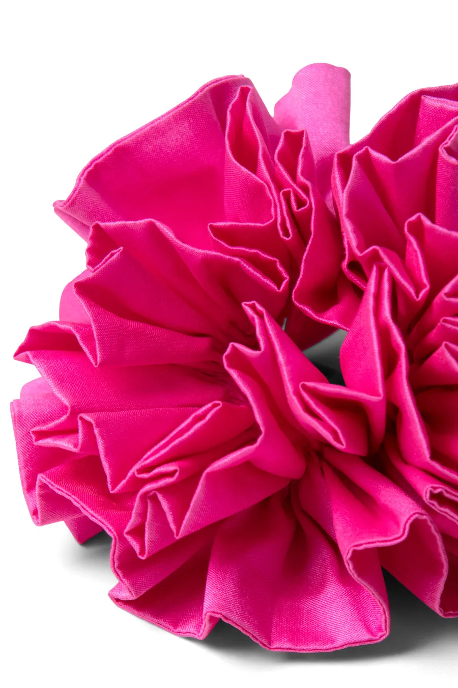 garter scrunchie in pink taffeta